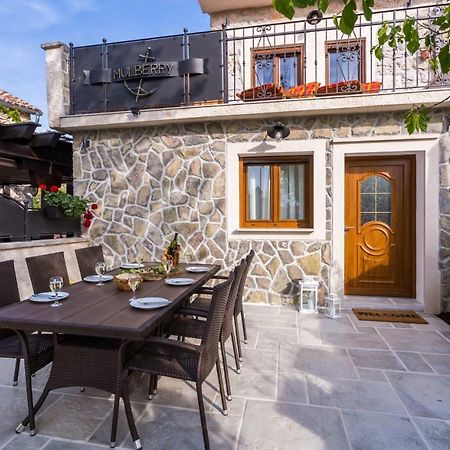 Villa Mulberry Milohnici 외부 사진