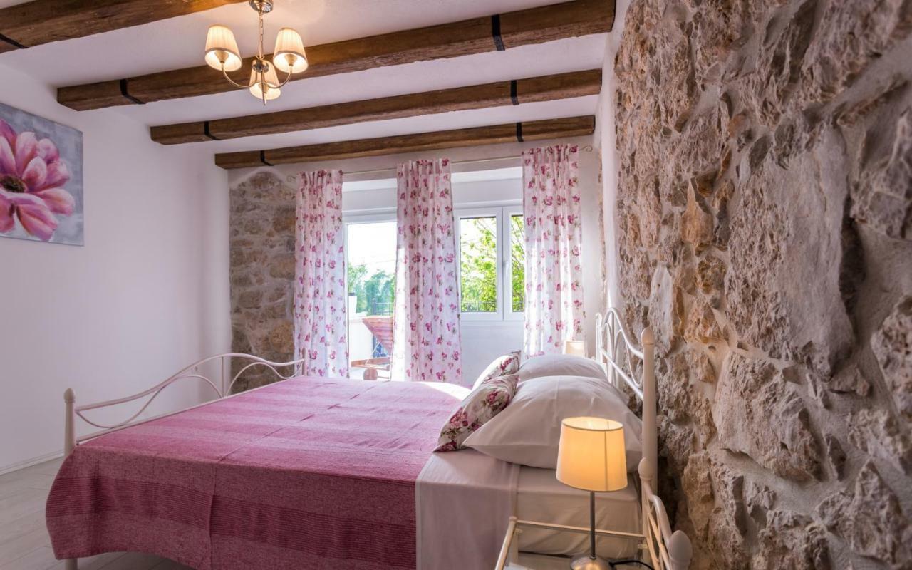 Villa Mulberry Milohnici 외부 사진