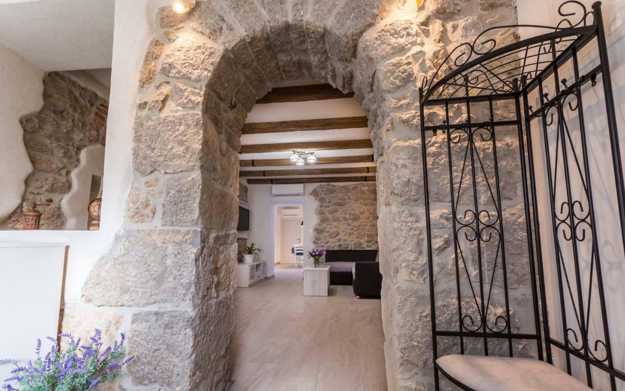 Villa Mulberry Milohnici 외부 사진